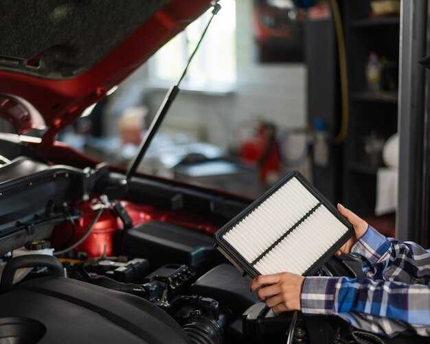 Где хранить сервисную книжку автомобиля?