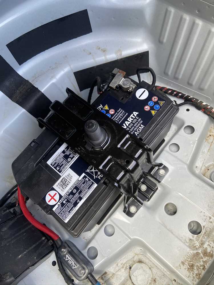 Установка нового источника питания в Ауди А4 Б7